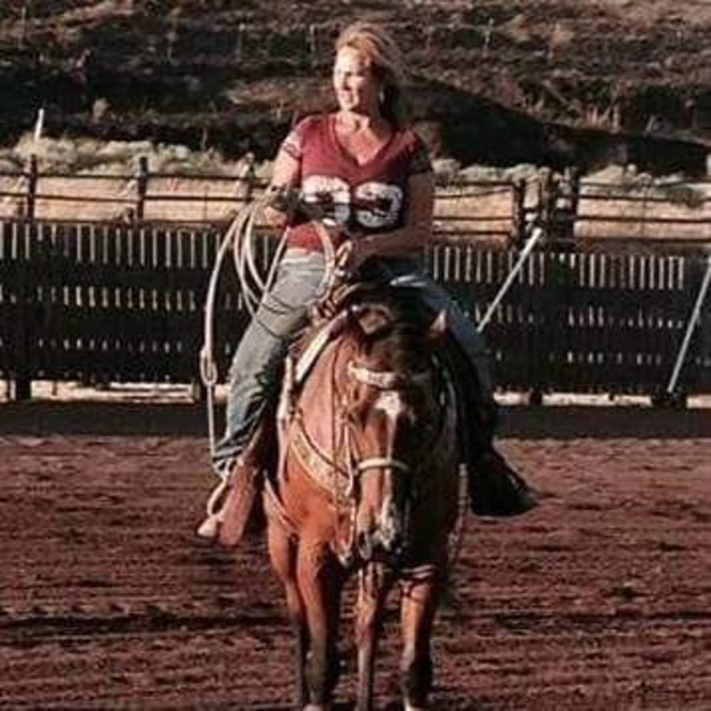 Meet your Posher, Laura